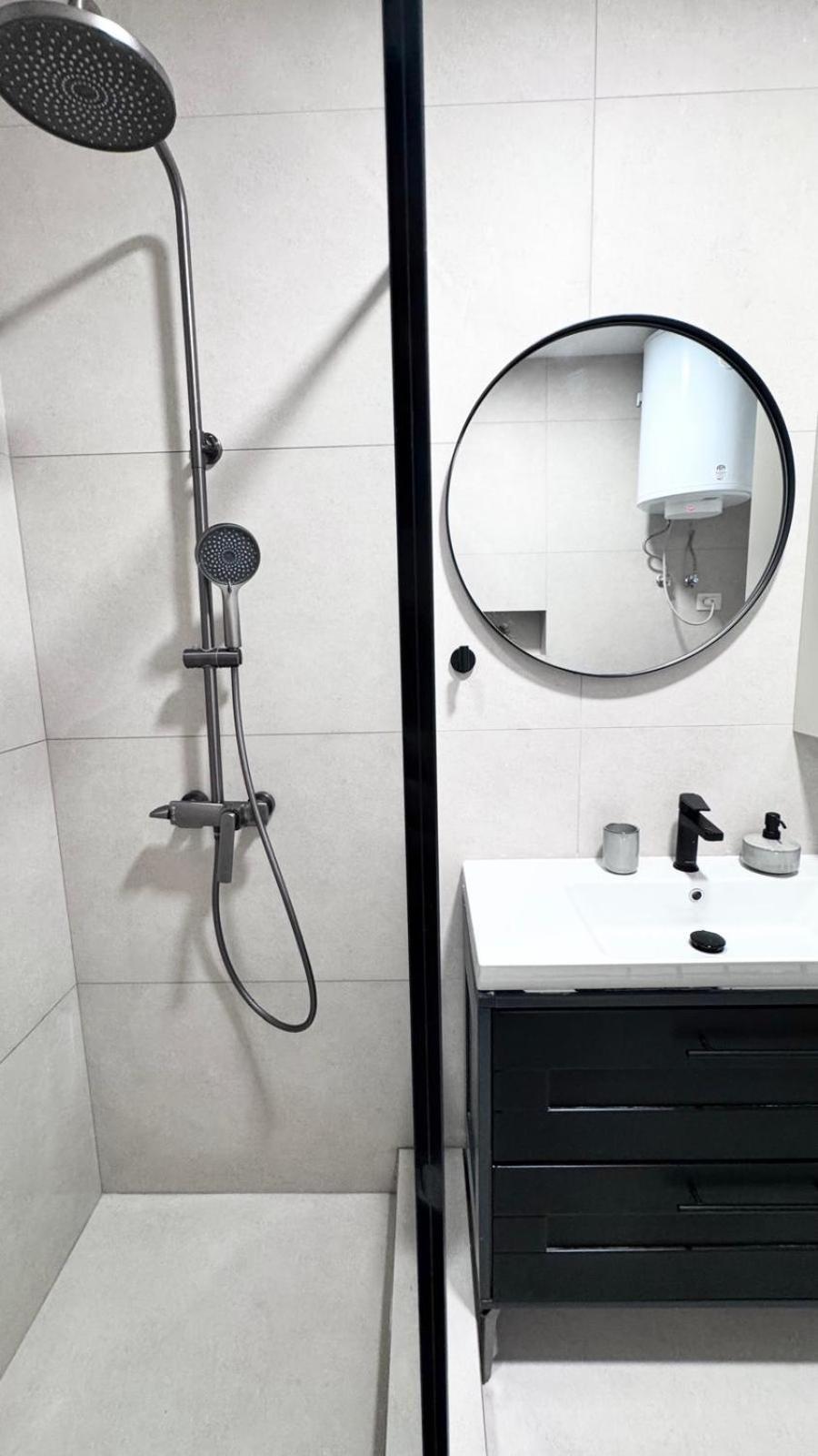 Newly Renovated Apartment Olive Dhërmi Exteriör bild